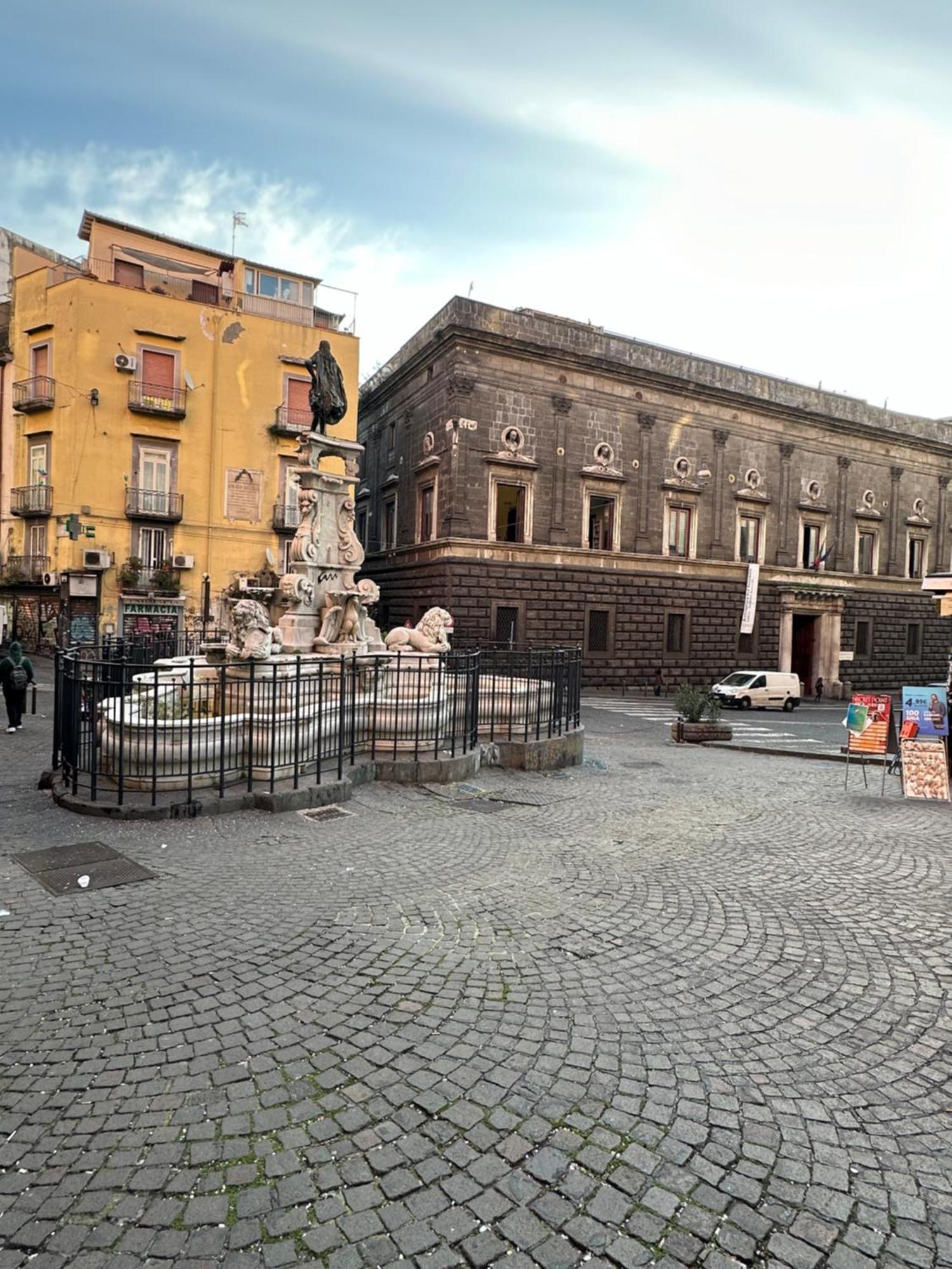 Santa Chiara Garden View B&B Napoli Bagian luar foto